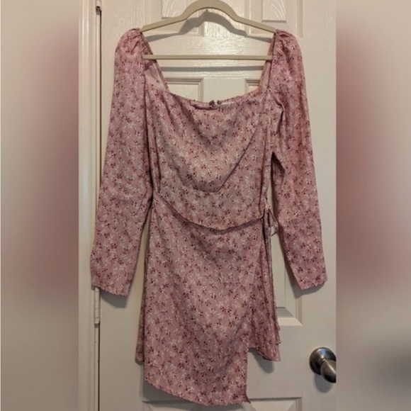 Reformation Rosalie Dress - Picture 3 of 8